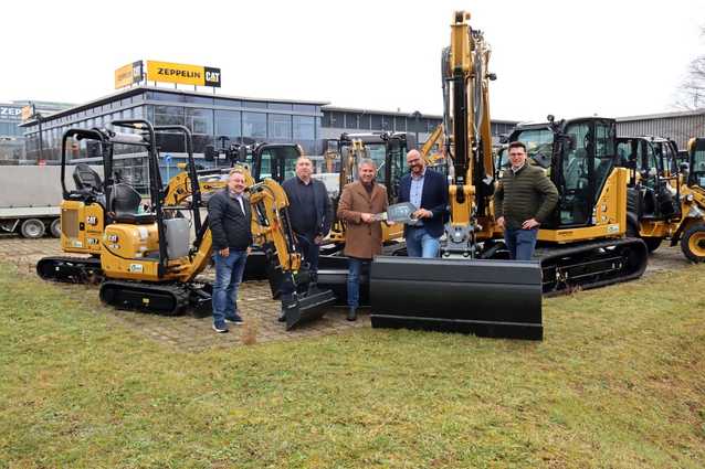 GaLaBau-Betrieb investiert in 26 Bagger und Radlader GaLaBau-Betrieb investiert in 26 Bagger und Radlader